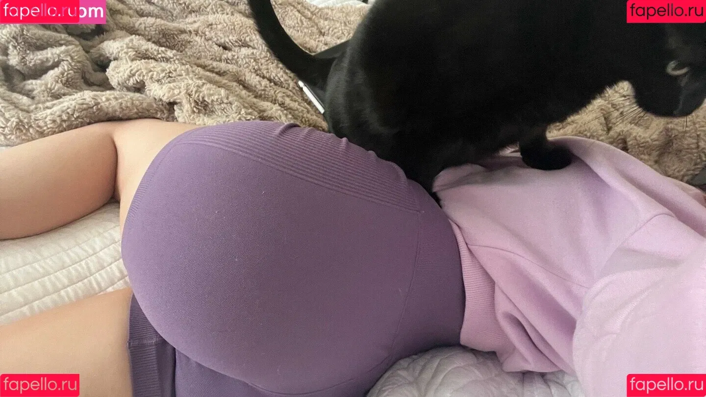 Novaleesi Onlyfans Photo Gallery 