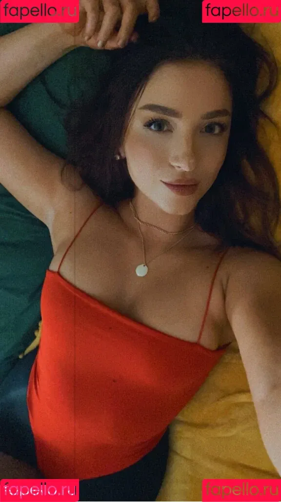 Novaleesi Onlyfans Photo Gallery 