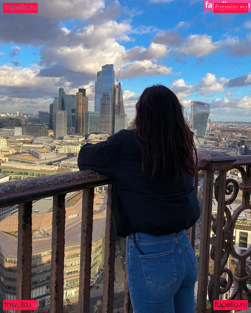 Novaleesi Onlyfans Photo Gallery 