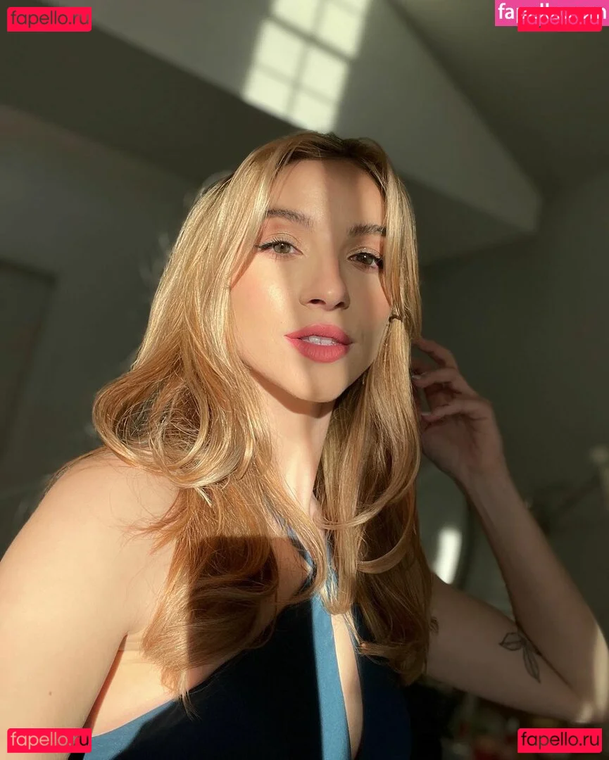 Novaleesi Onlyfans Photo Gallery 