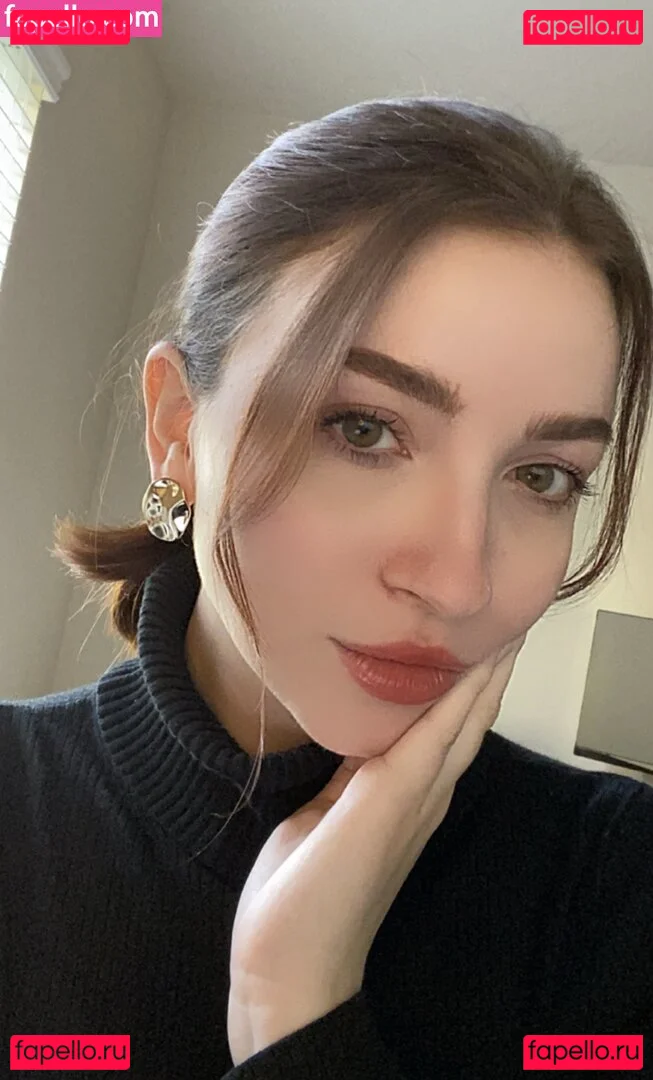 Novaleesi Onlyfans Photo Gallery 