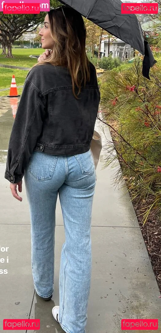 Novaleesi Onlyfans Photo Gallery 