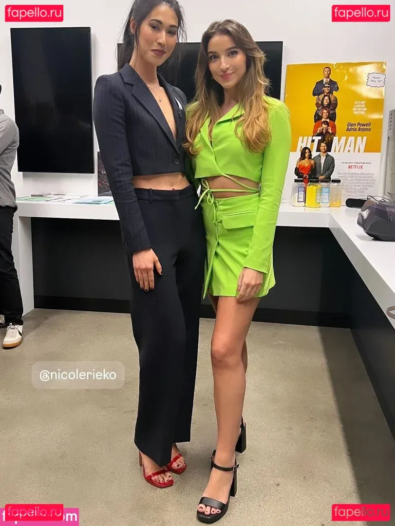 Novaleesi Onlyfans Photo Gallery 