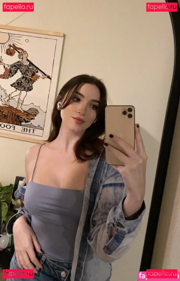 Novaleesi Onlyfans Photo Gallery 