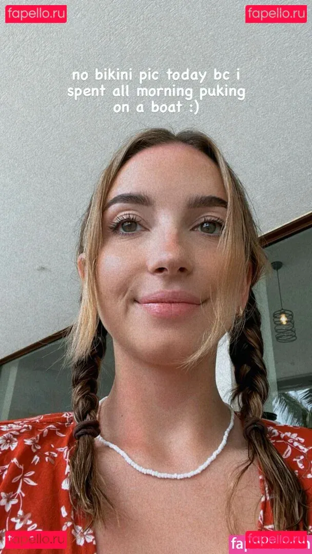 Novaleesi Onlyfans Photo Gallery 