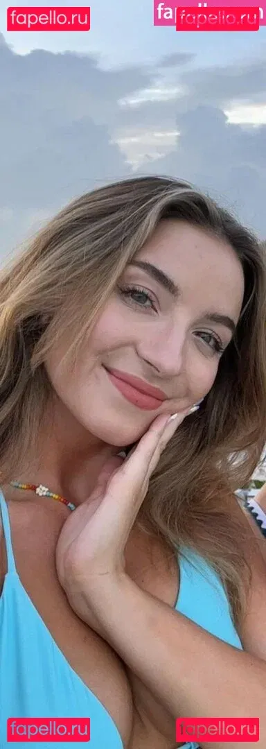 Novaleesi Onlyfans Photo Gallery 