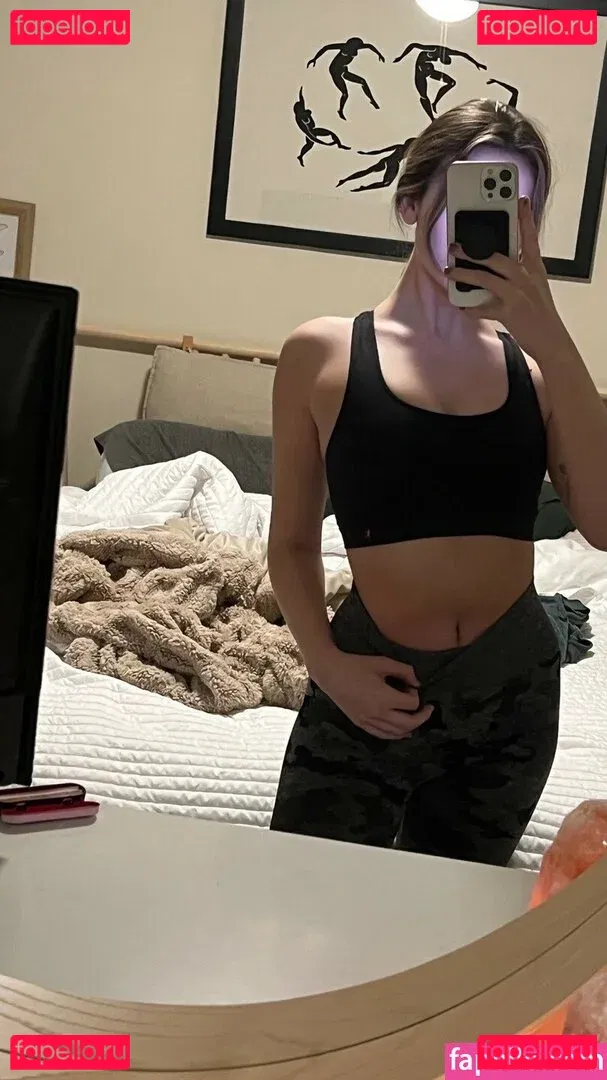 Novaleesi Onlyfans Photo Gallery 