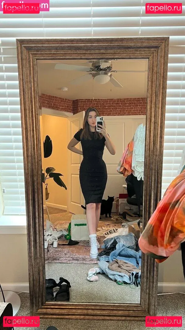 Novaleesi Onlyfans Photo Gallery 