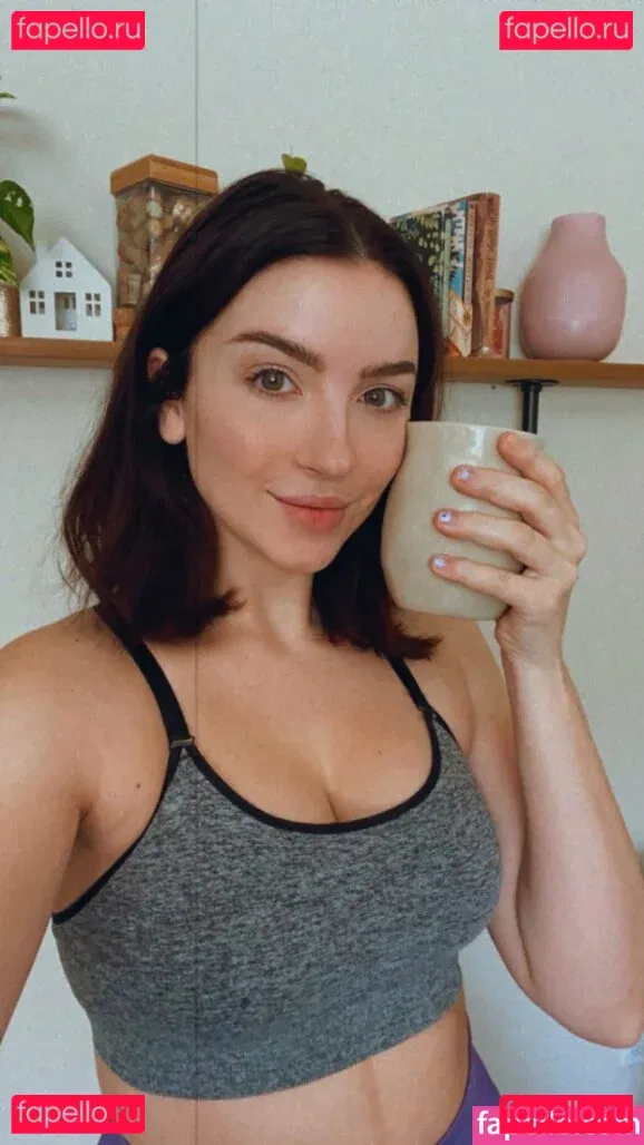 Novaleesi Onlyfans Photo Gallery 