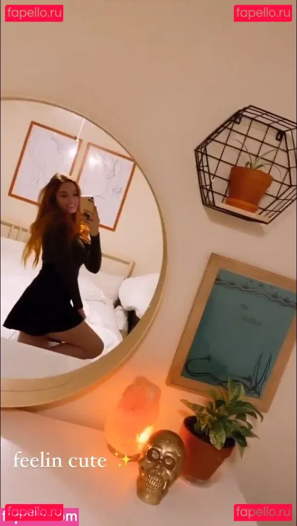 Novaleesi Onlyfans Photo Gallery 