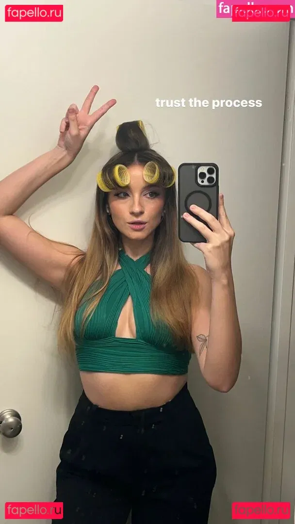 Novaleesi Onlyfans Photo Gallery 