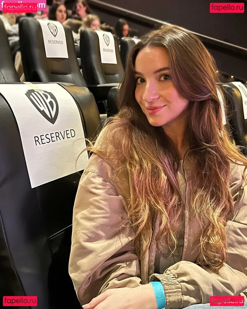 Novaleesi Onlyfans Photo Gallery 