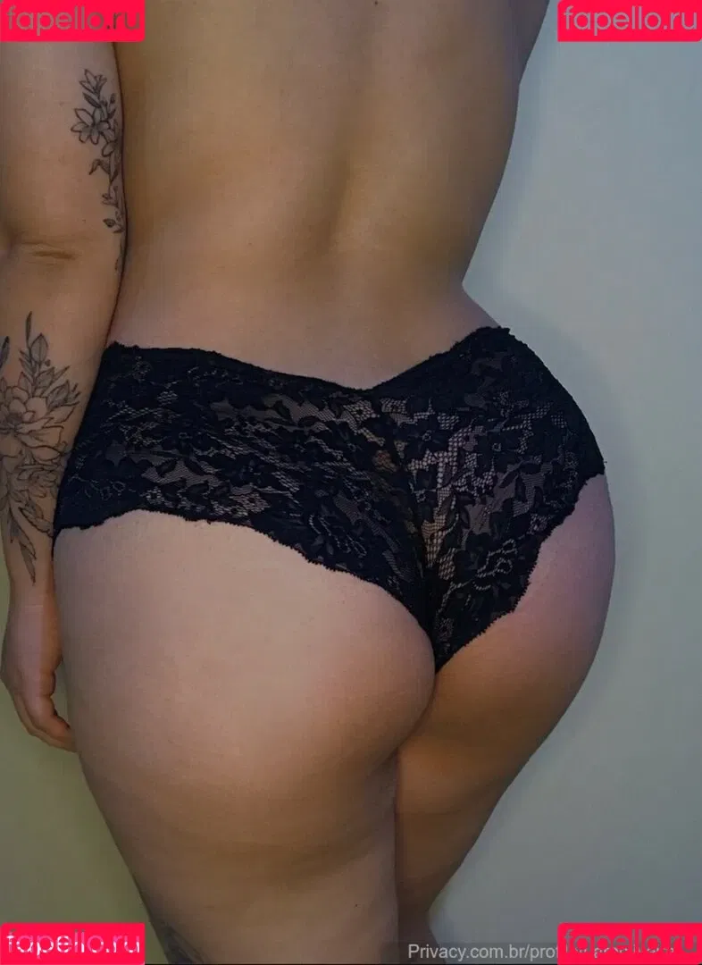 Laraoliveiraof Onlyfans Photo Gallery 