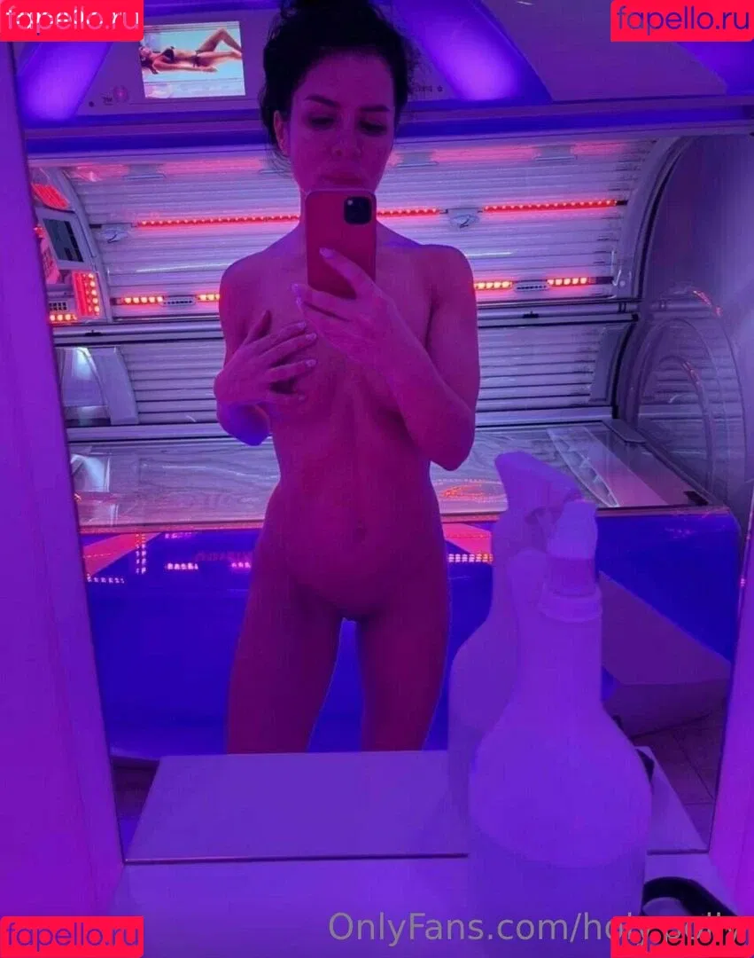 holy.polly Onlyfans Photo Gallery 