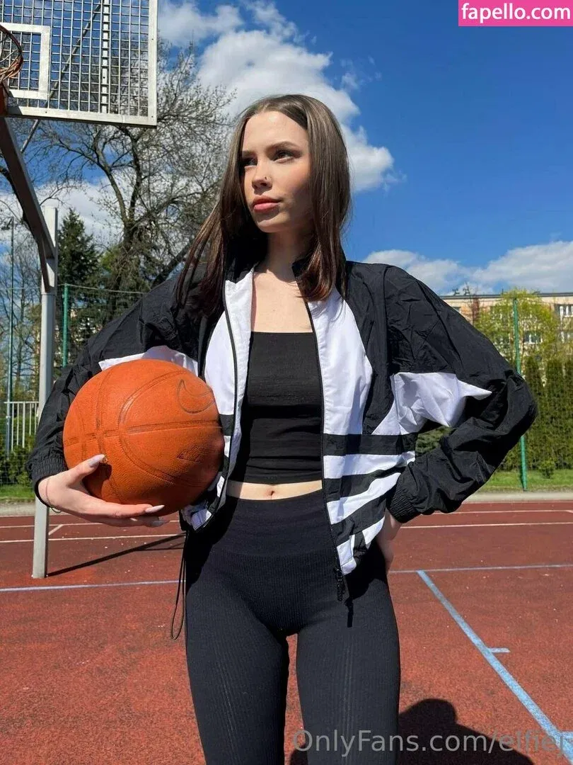 holy.polly Onlyfans Photo Gallery 