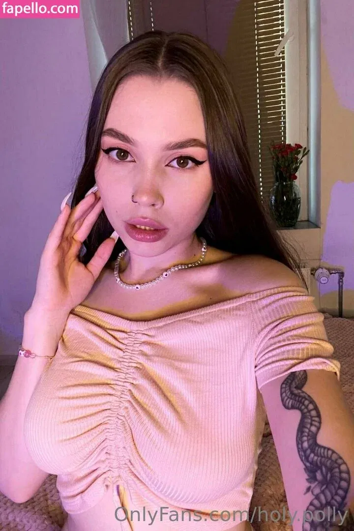 holy.polly Onlyfans Photo Gallery 
