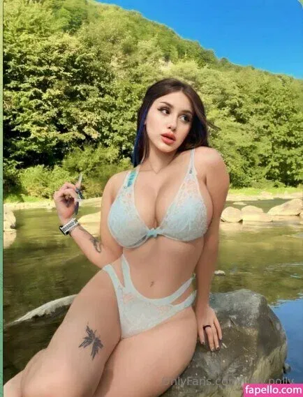 holy.polly Onlyfans Photo Gallery 