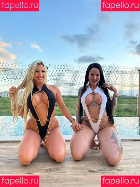 Isadora Vale Dezoitou Onlyfans Photo Gallery 