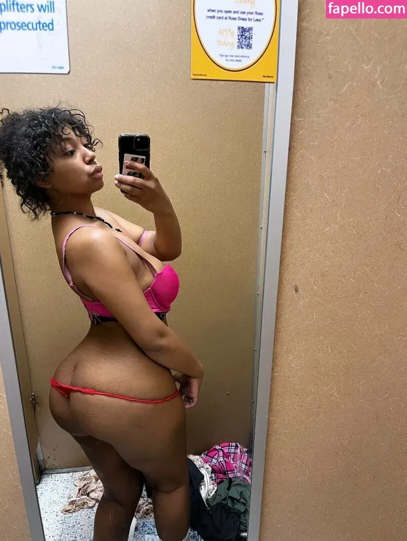 Kittiebl4de Onlyfans Photo Gallery 