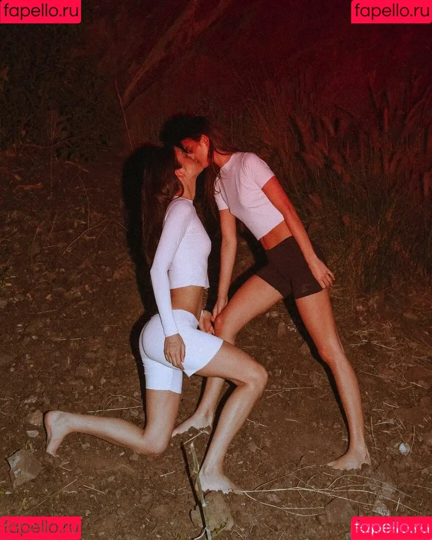 Elisa & Renne Herbert Twins Onlyfans Photo Gallery 