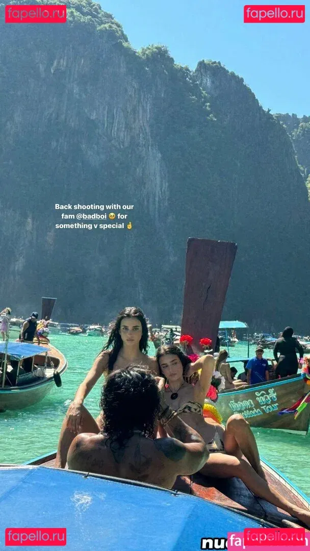 Elisa & Renne Herbert Twins Onlyfans Photo Gallery 