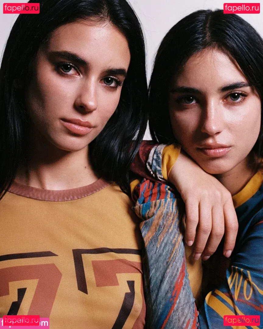 Elisa & Renne Herbert Twins Onlyfans Photo Gallery 