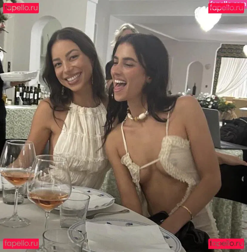 Elisa & Renne Herbert Twins Onlyfans Photo Gallery 