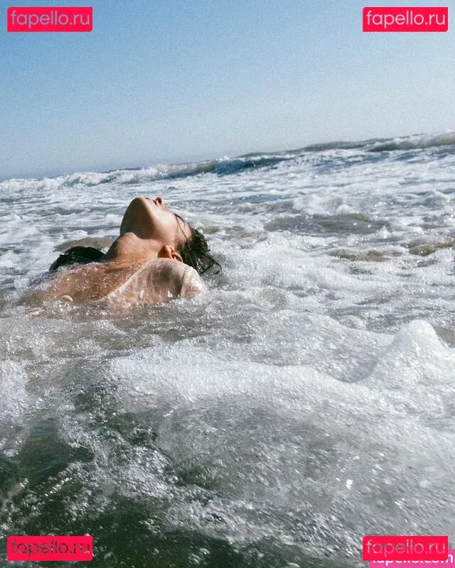 Elisa & Renne Herbert Twins Onlyfans Photo Gallery 