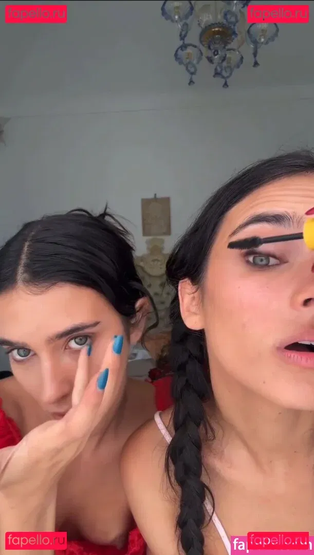 Elisa & Renne Herbert Twins Onlyfans Photo Gallery 