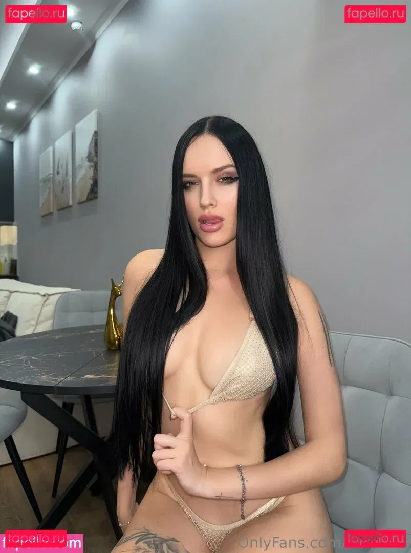 xxmillaa Onlyfans Photo Gallery 