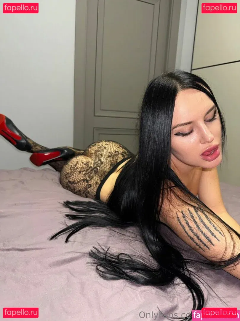 xxmillaa Onlyfans Photo Gallery 