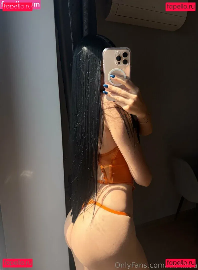 xxmillaa Onlyfans Photo Gallery 