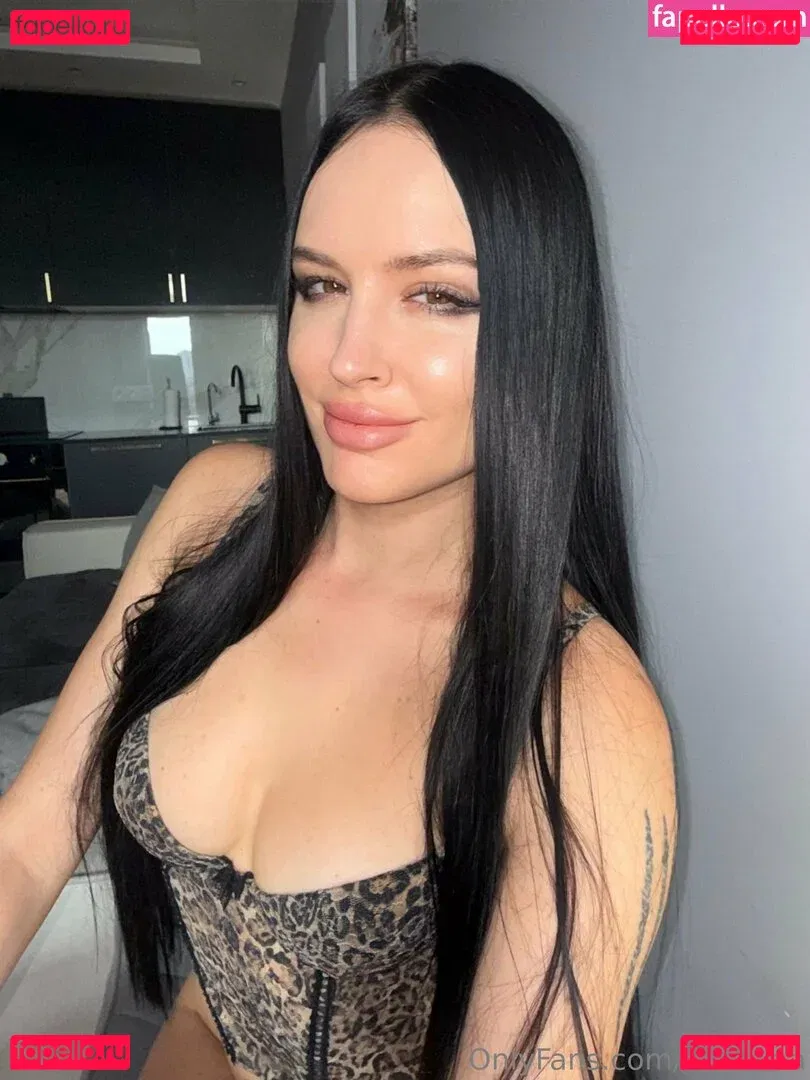 xxmillaa Onlyfans Photo Gallery 