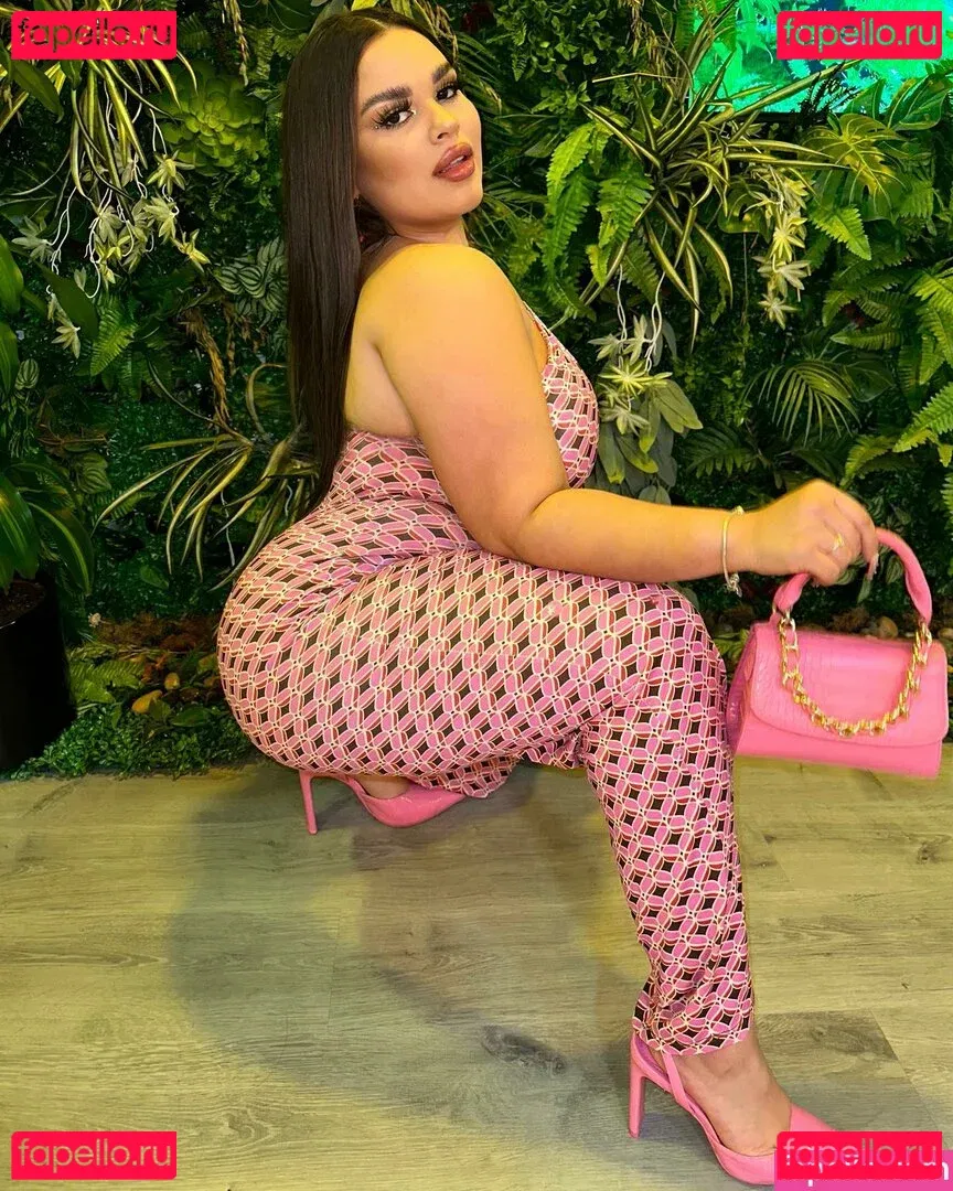 Curvyexoticaa Onlyfans Photo Gallery 