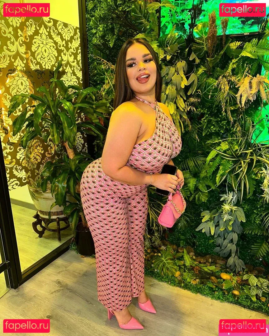 Curvyexoticaa Onlyfans Photo Gallery 