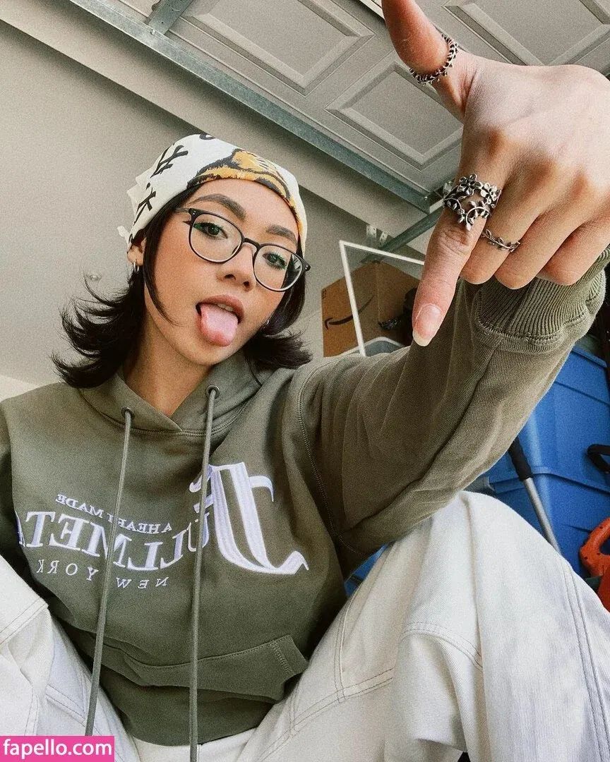 honeebelle Onlyfans Photo Gallery 