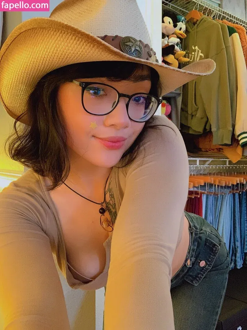 honeebelle Onlyfans Photo Gallery 