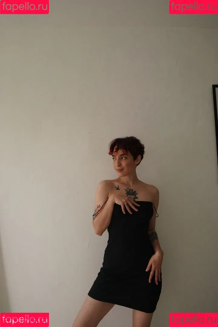 Megakikiboy Onlyfans Photo Gallery 