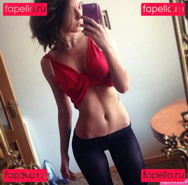 Megakikiboy Onlyfans Photo Gallery 