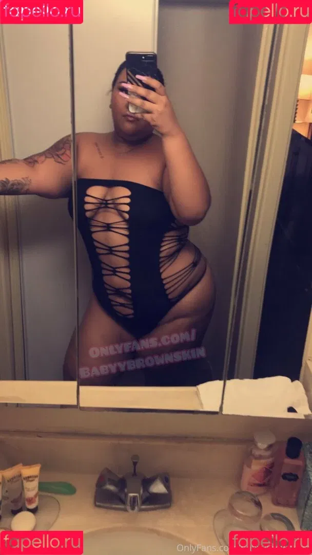 babyybrownskin Onlyfans Photo Gallery 