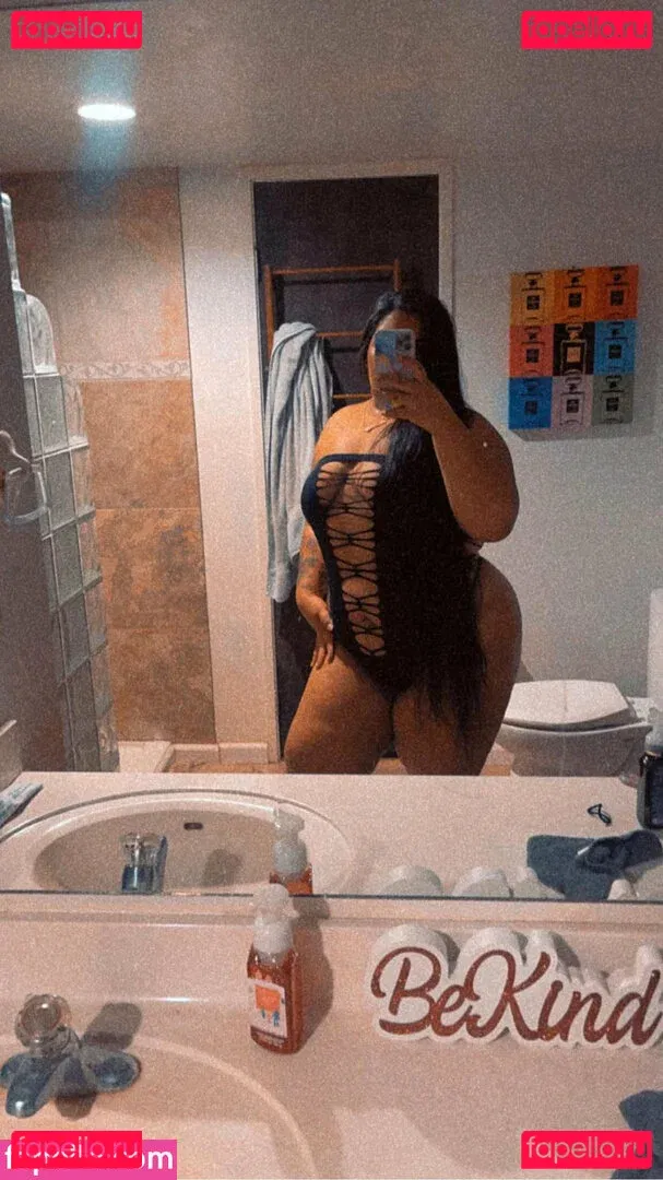 babyybrownskin Onlyfans Photo Gallery 