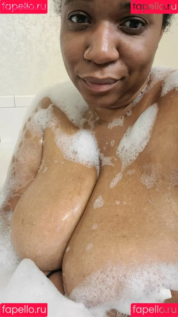 josie4free Onlyfans Photo Gallery 