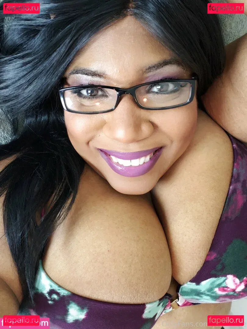 josie4free Onlyfans Photo Gallery 