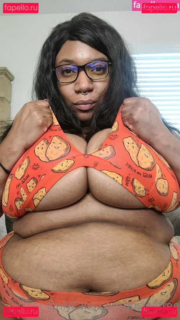 josie4free Onlyfans Photo Gallery 