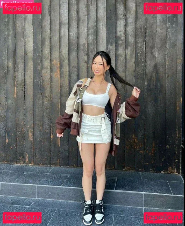 Kim Vuong Onlyfans Photo Gallery 