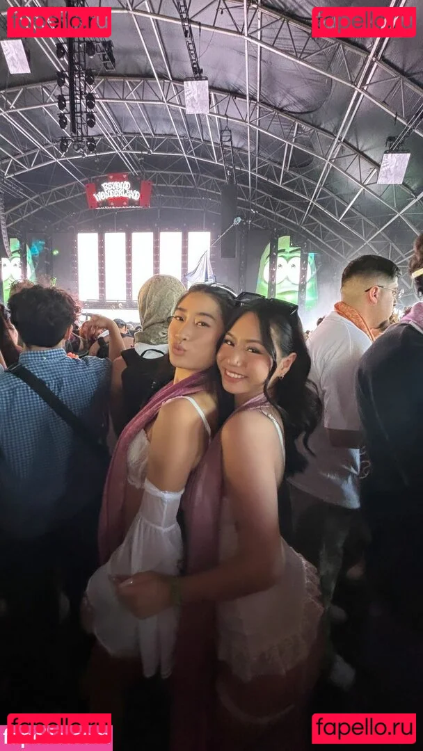 Kim Vuong Onlyfans Photo Gallery 