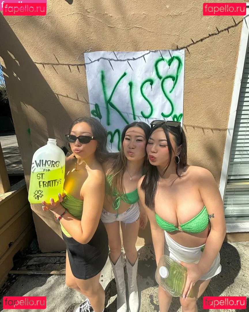 Kim Vuong Onlyfans Photo Gallery 