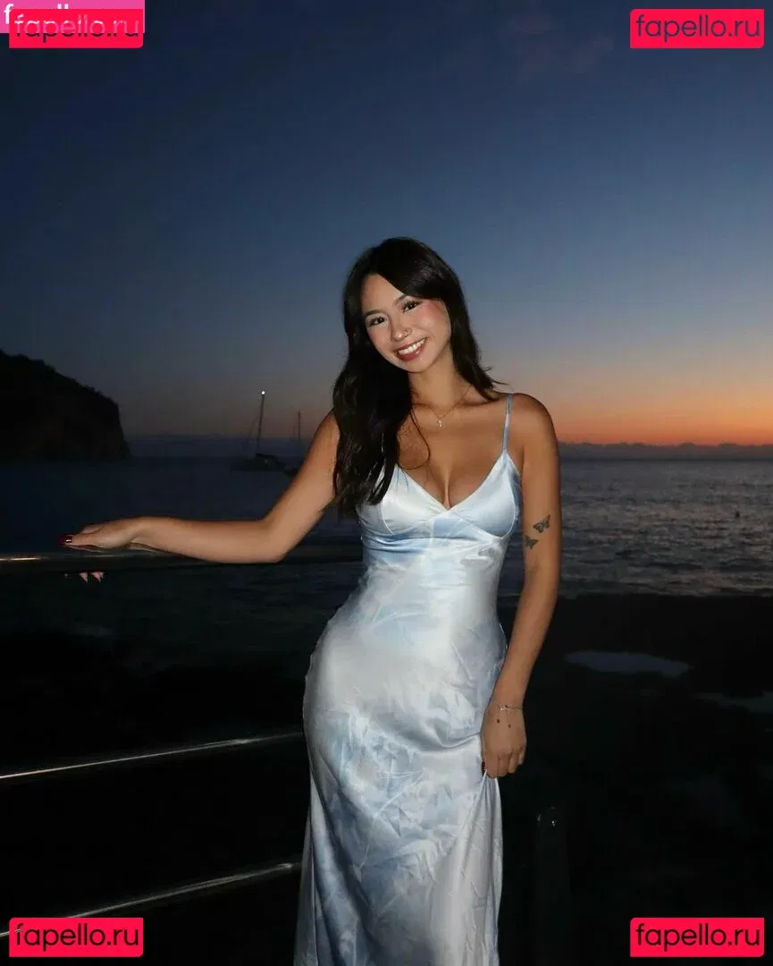 Kim Vuong Onlyfans Photo Gallery 