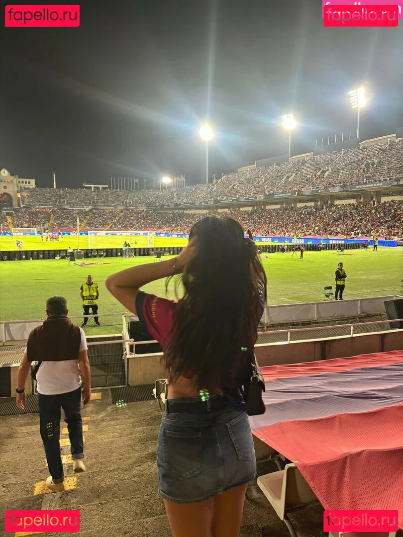 Kim Vuong Onlyfans Photo Gallery 