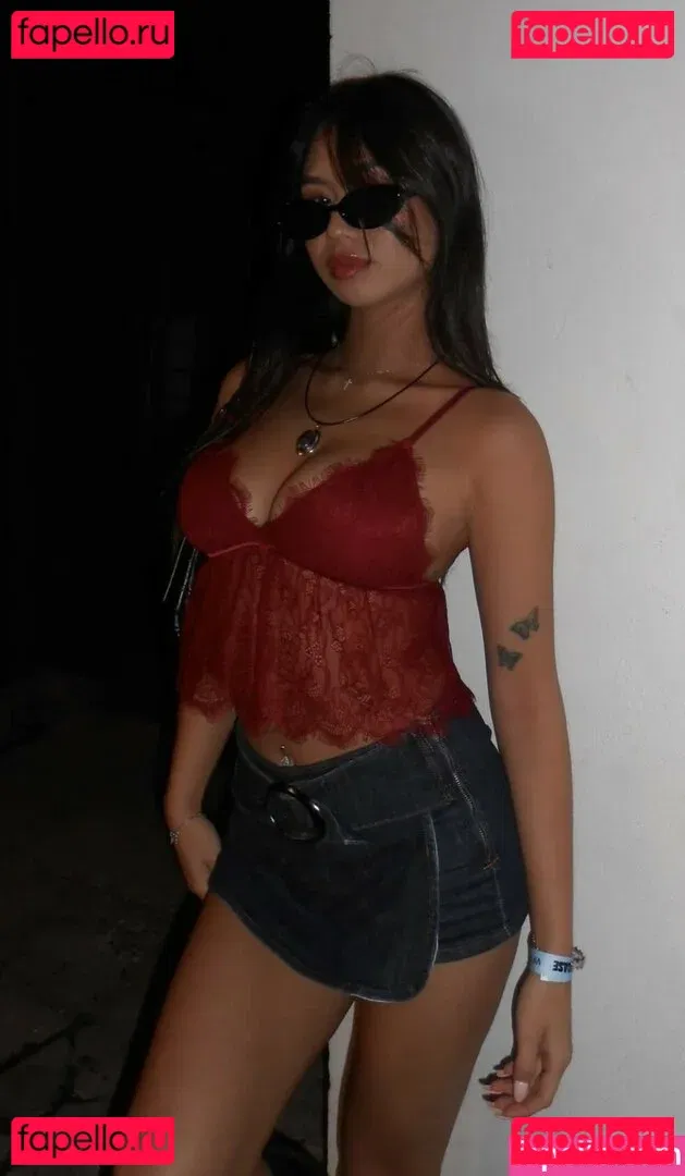 Kim Vuong Onlyfans Photo Gallery 